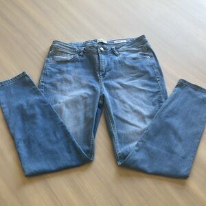 Kensie Effortless Ankle Mid Rise Jeans Size 10